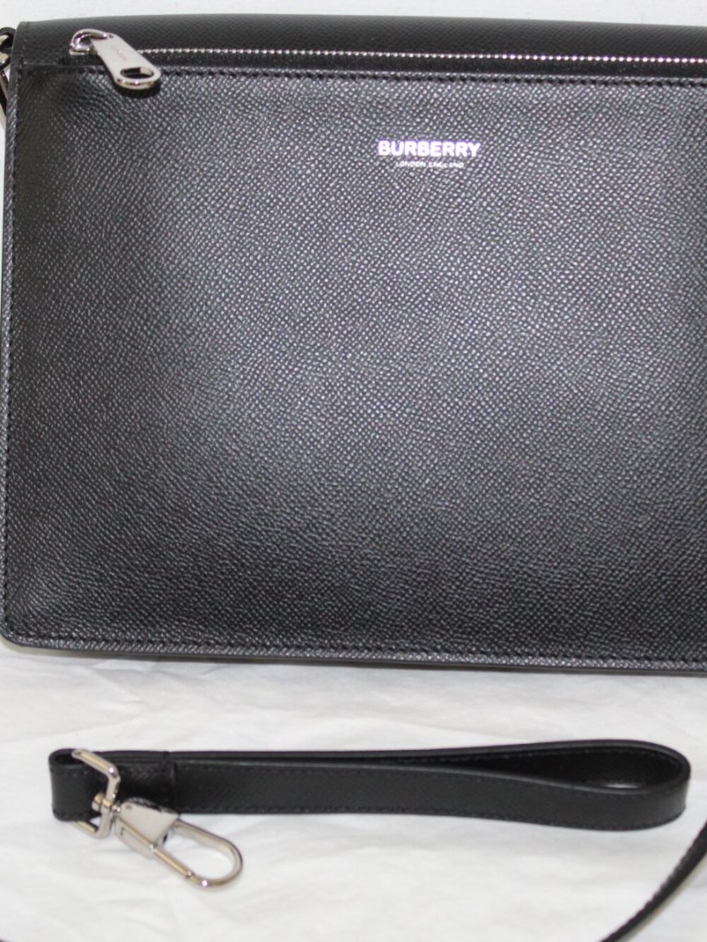 Burberry Grained Leather Black Crossbody Shoulder Bag 2 Way Strap Black Snap Zip - Picture 14 of 15